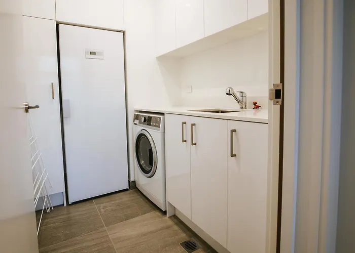 公寓 Marina Terrace Apartments, *